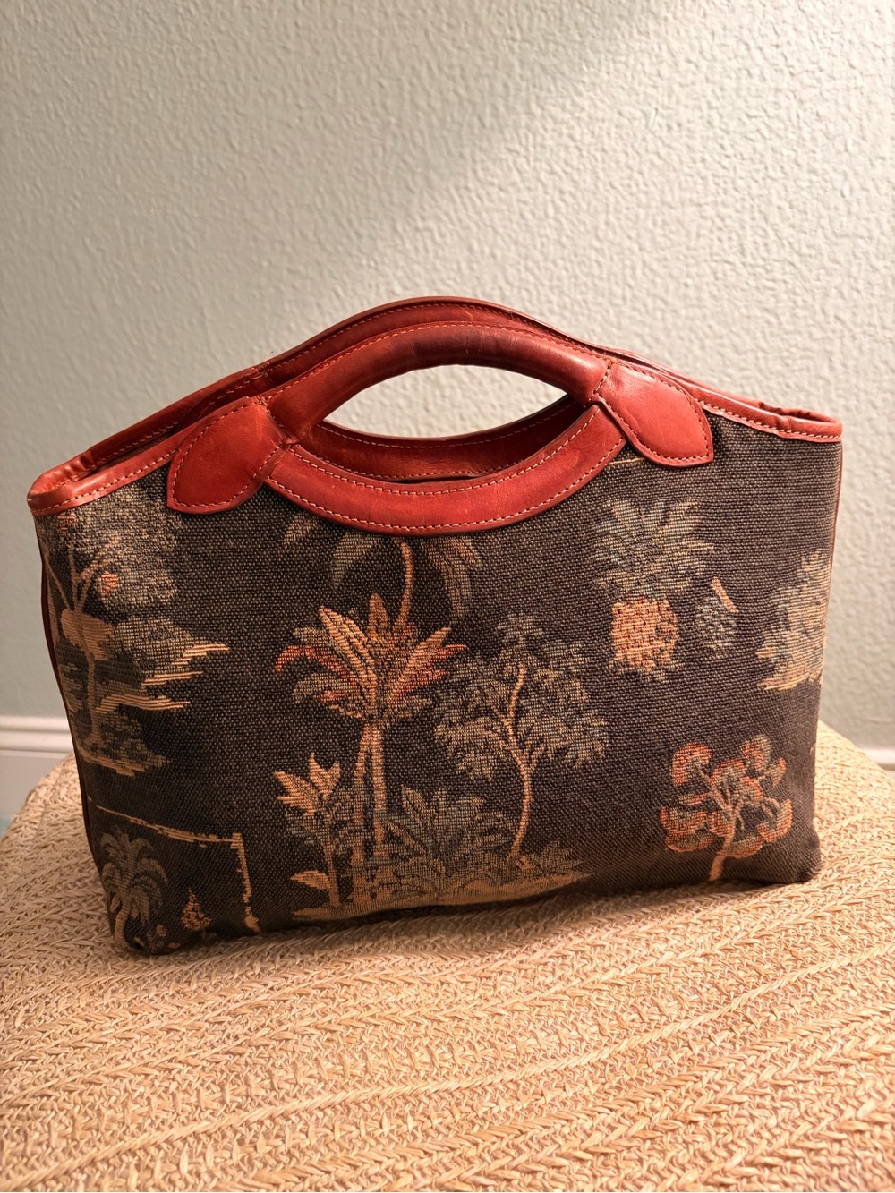 Vintage 1990’s Tommy Bahama Brown Tapestry and Leather Purse